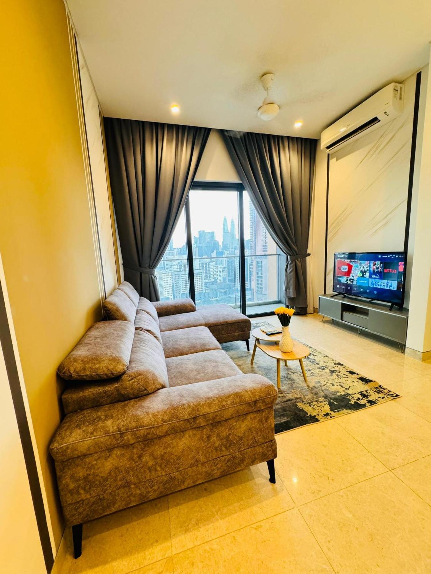 Lucantia Serviced Suites Kuala Lumpur Buitenkant foto